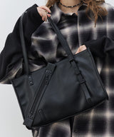AFF AIVER スラッシュジップトートバッグ