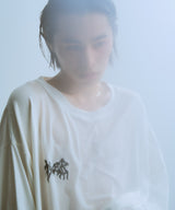 AIVER 棘刺繍ロンTEE