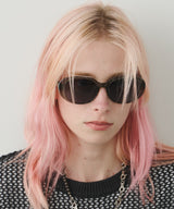 オーバルサングラス