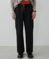 model:H186 B87 W74 H90 着用サイズ:MEDIUM