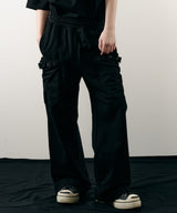 model:H178 B80 W68 H90 着用サイズ:MEDIUM (ブラック)