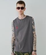 model:H186 B87 W74 H90 着用サイズ:MEDIUM