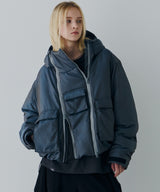 model:H174 B83 W60 H88 着用サイズ:MEDIUM (ライトブルー)