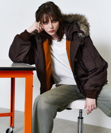 model:H172 B76 W63 H91 着用サイズ:MEDIUM (ブラウン)