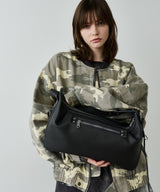 AFF AIVER フェイクレザーダーツワンショルダー