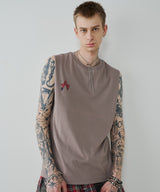 model:H186 B87 W74 H90 着用サイズ:MEDIUM