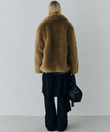 【一部予約】AIVER ショートフェイクファーコート