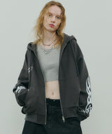 model:H173 B80 W59 H84 着用サイズ:MEDIUM