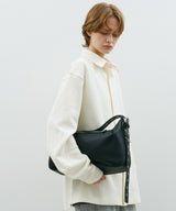 AFF AIVER フェイクレザーダーツワンショルダー