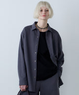 model:H178 B76 W58 H89 着用サイズ:MEDIUM (グレー)