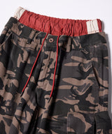 チャコールグレー