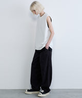 model:H178 B76 W58 H89 着用サイズ:MEDIUM