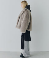 【一部予約】AIVER ショートフェイクファーコート