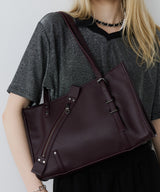 AFF AIVER スラッシュジップトートバッグ