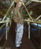 AIVER ペンキ加工バギーデニム