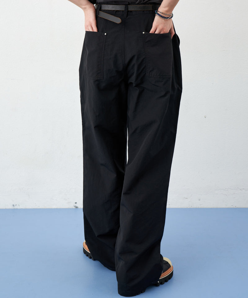 model：H172 B78 W59 H87 着用サイズ：LARGE