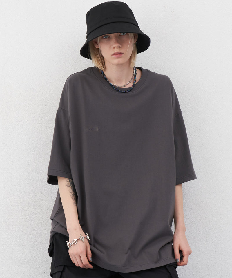 model：H172 B78 W59 H88 着用サイズ：LARGE