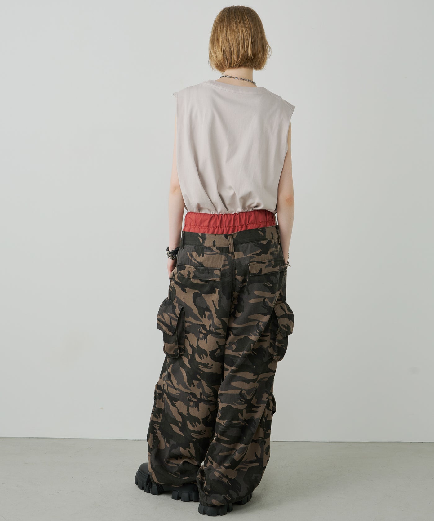 PEOPLESTYLE フェイクレイヤード カーゴパンツ 迷彩 切替 個性的 PEOPLESTYLE フェイクレイヤード カーゴパンツ 迷彩 切替 個性的