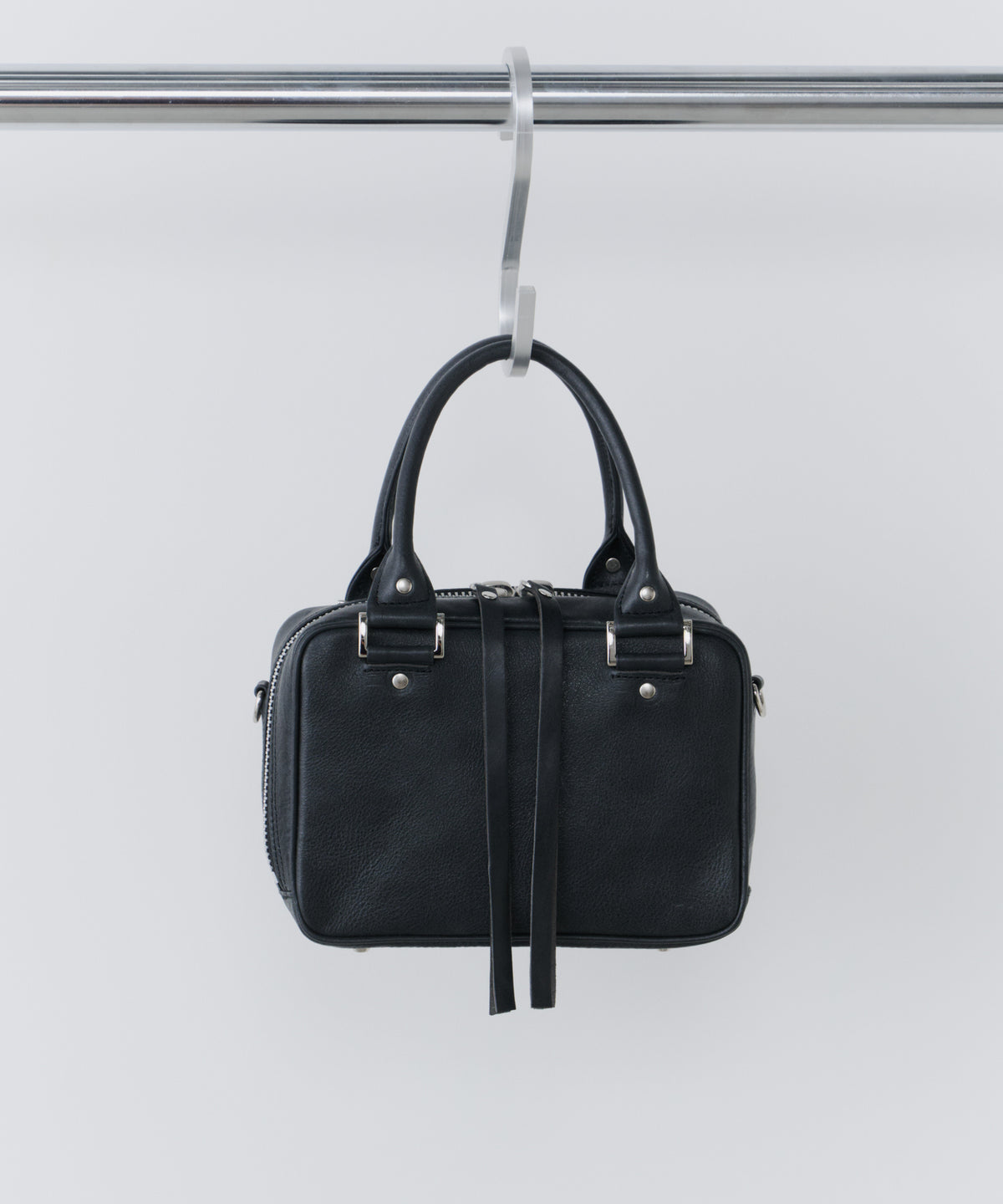 ONLINE STORE – AIVER