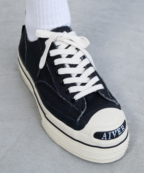 SHOES – AIVER