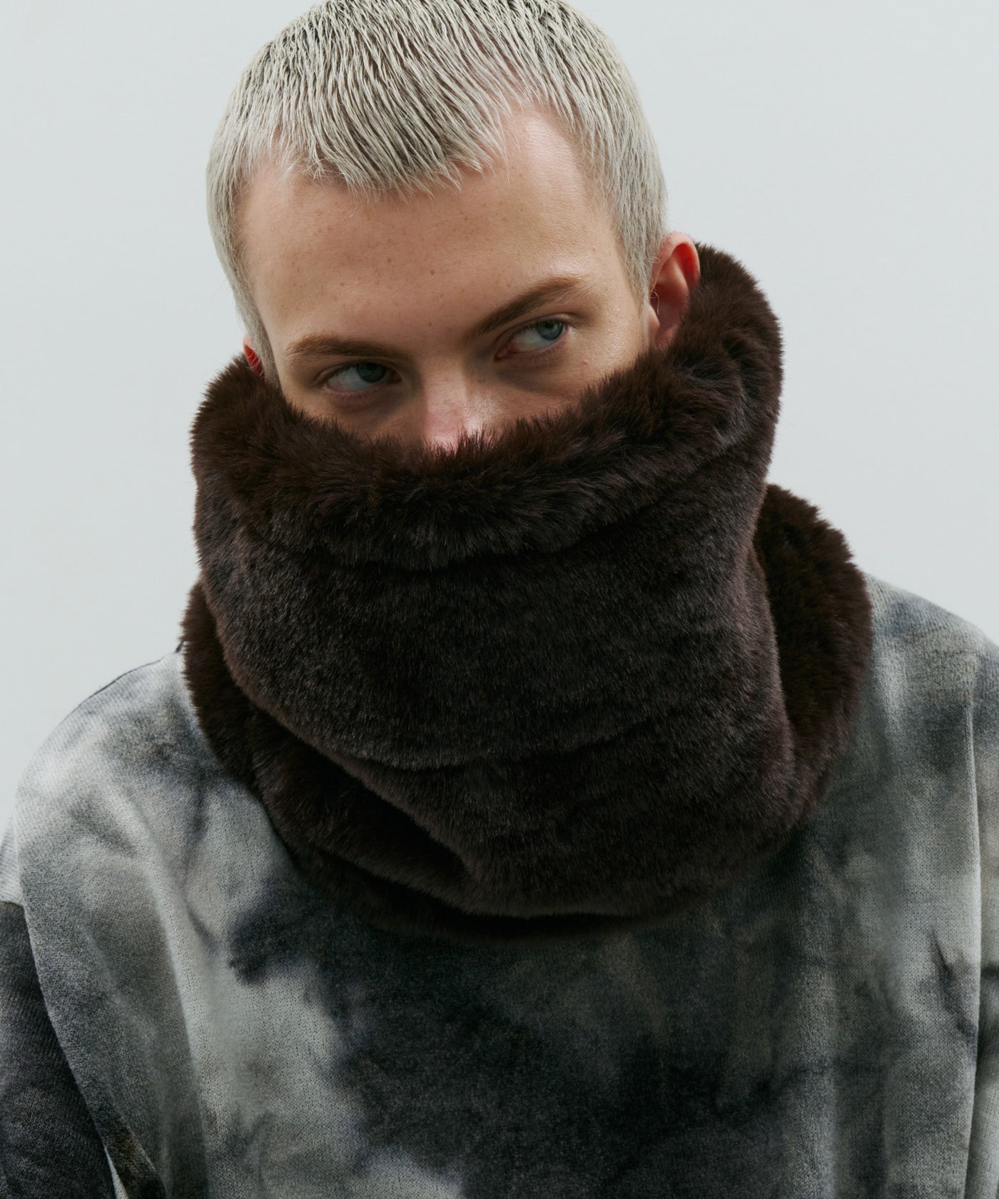 Paul Smith ファー ネックウォーマー AFF AIVER ボリュームファー ネックウォーマー