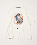 岡本奇太郎×AIVER　ワンダーランドS/S TEE