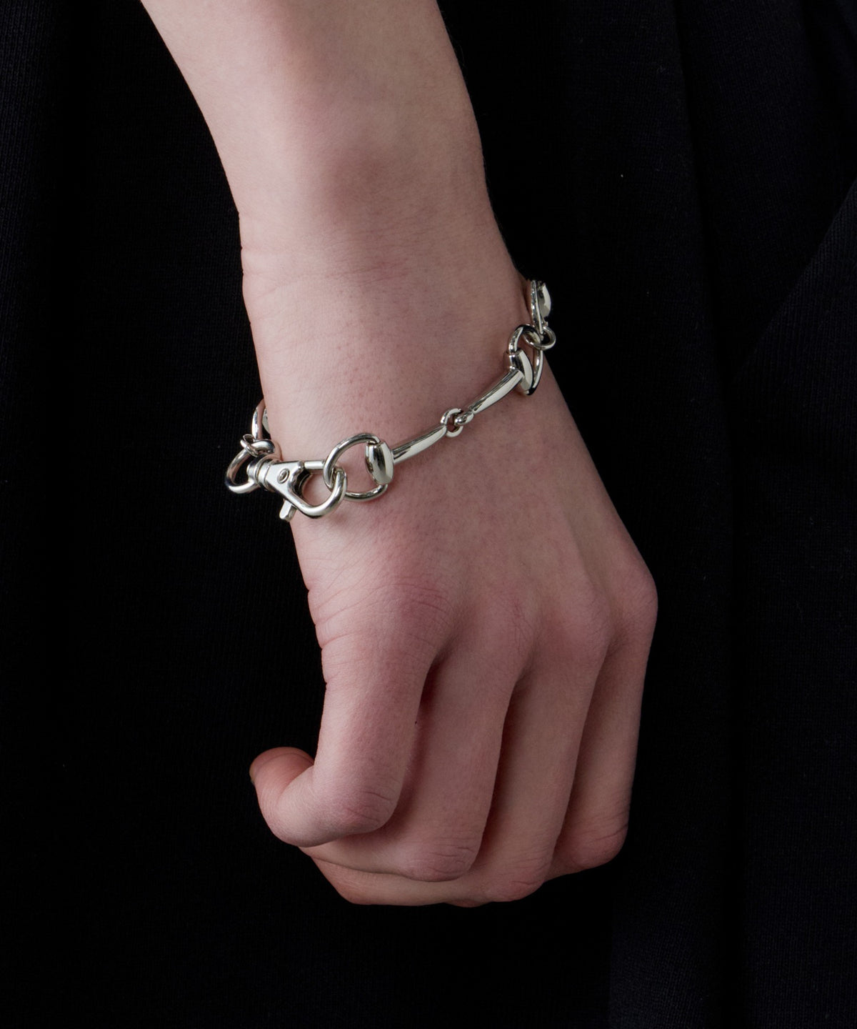 ACCESSORIES – AIVER