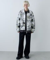 model：H178 B76 W58 H89 着用サイズ：MEDIUM