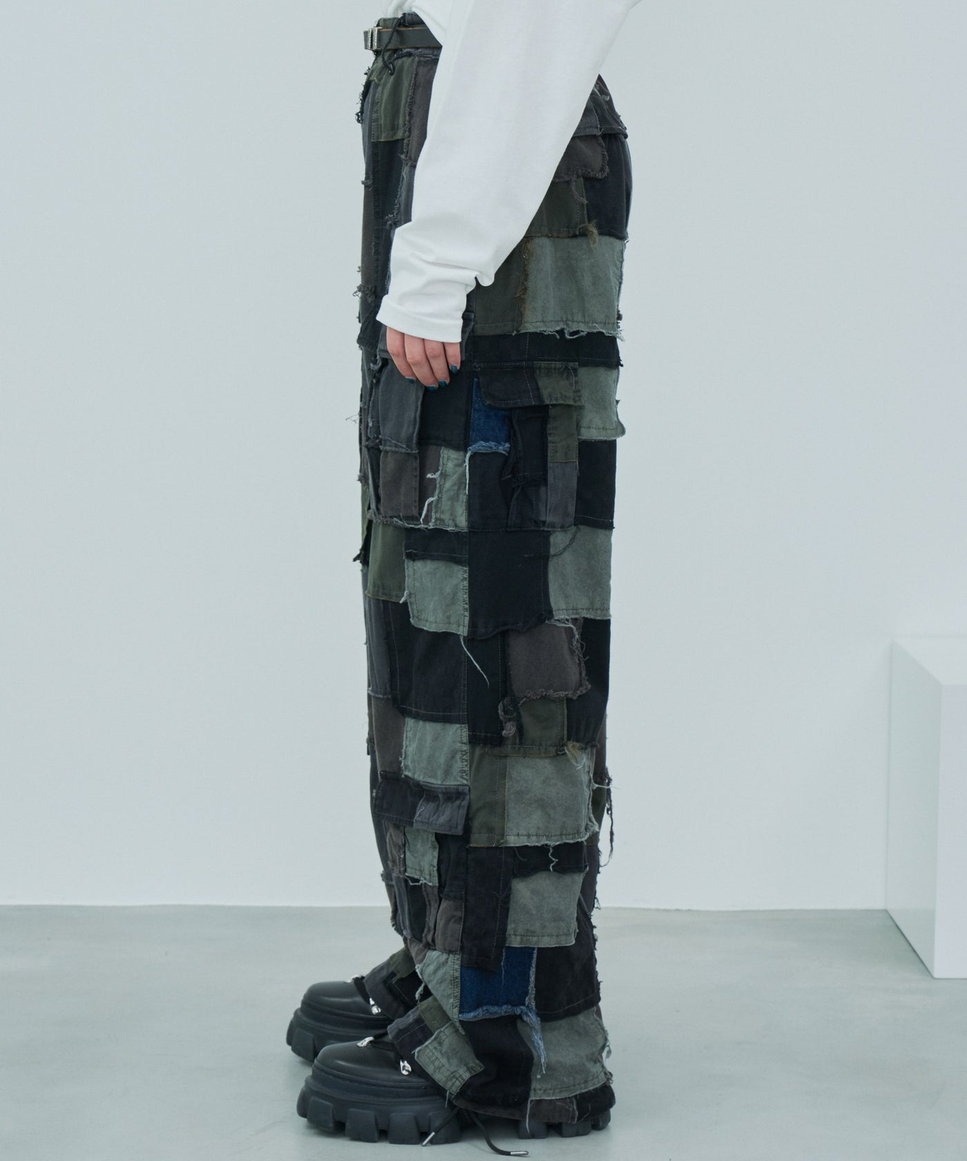 AIVER（アイバー）の「AIVER テクノカーゴパンツ（カーゴパンツ
