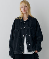 model：H172 B80 W58 H87 着用サイズ：MEDIUM (ブラック)