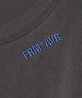 チャコールグレー