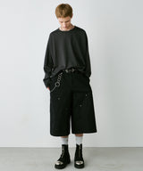 model：H185 B81 W65 H90 着用サイズ：LARGE　(ブラック着用)