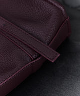 AFF AIVER　スラッシュジップトートバッグ