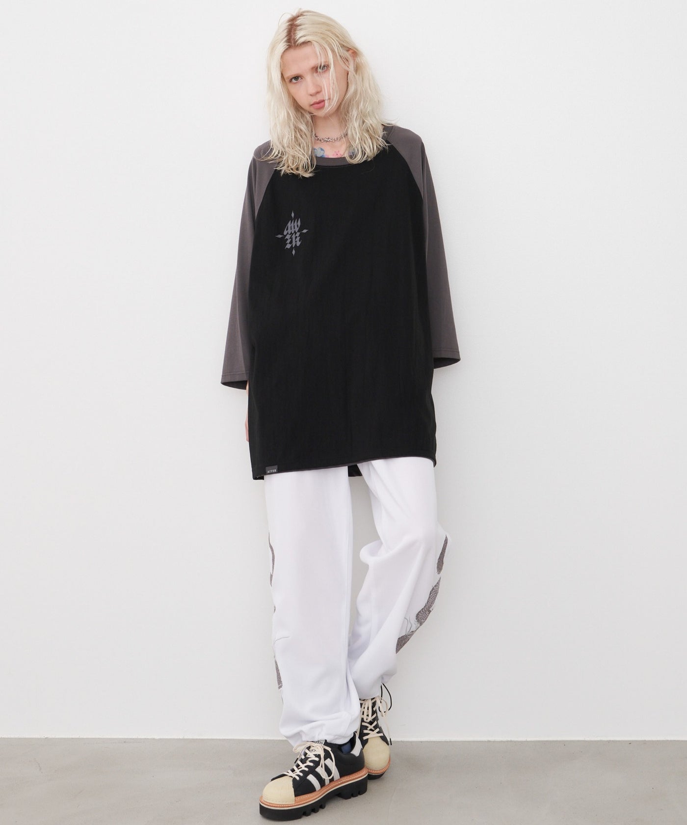 GALFY×AIVER YABAIジャージ